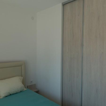 Del Mar Apartments Чань Экстерьер фото
